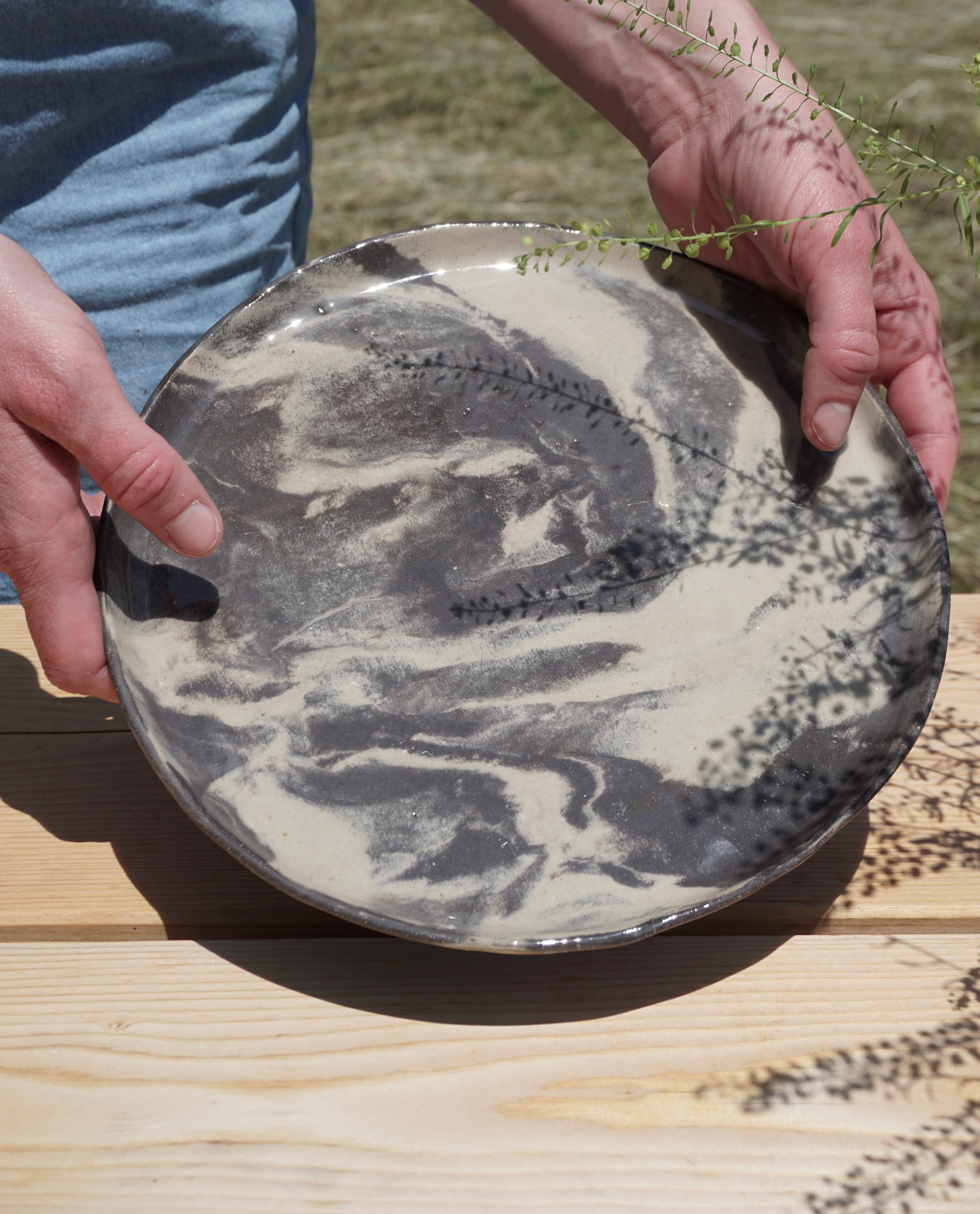 Teller und Schüsseln