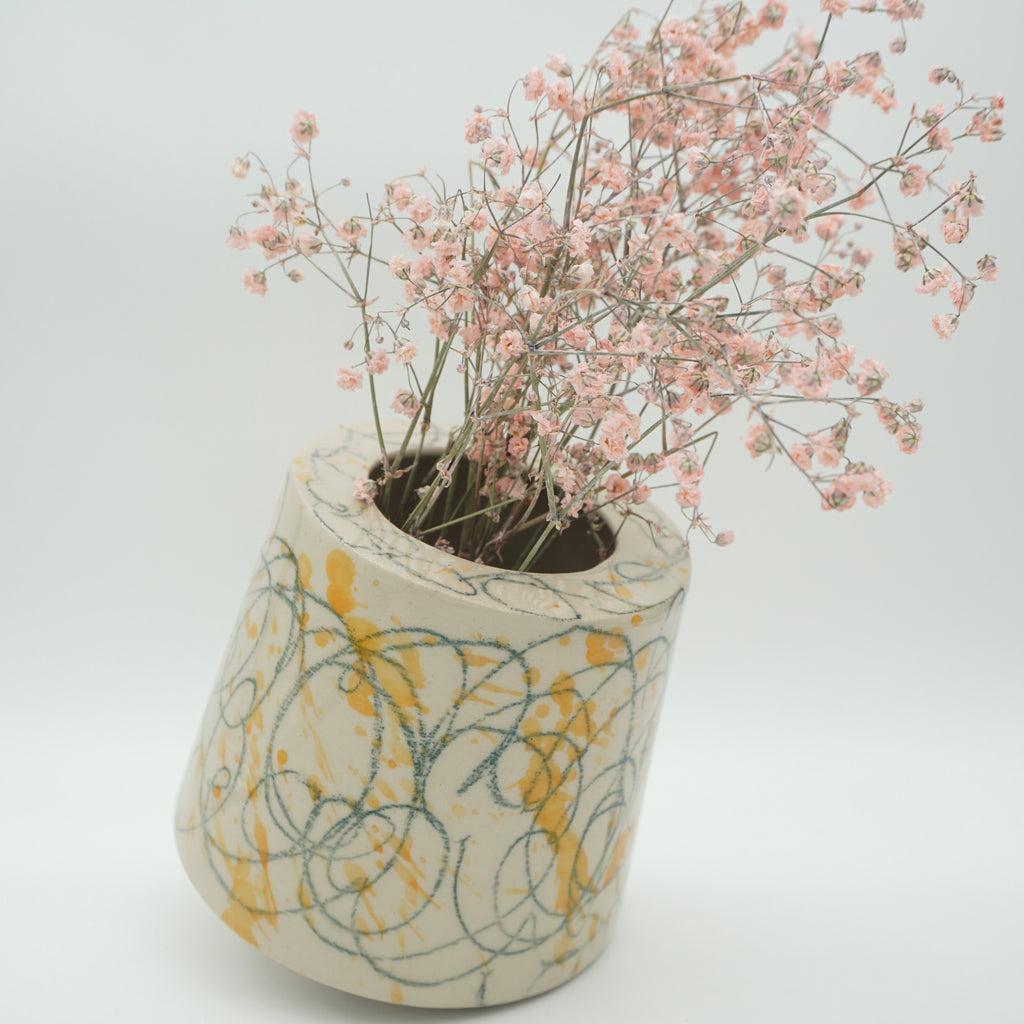 Schaukelvase Buntstift