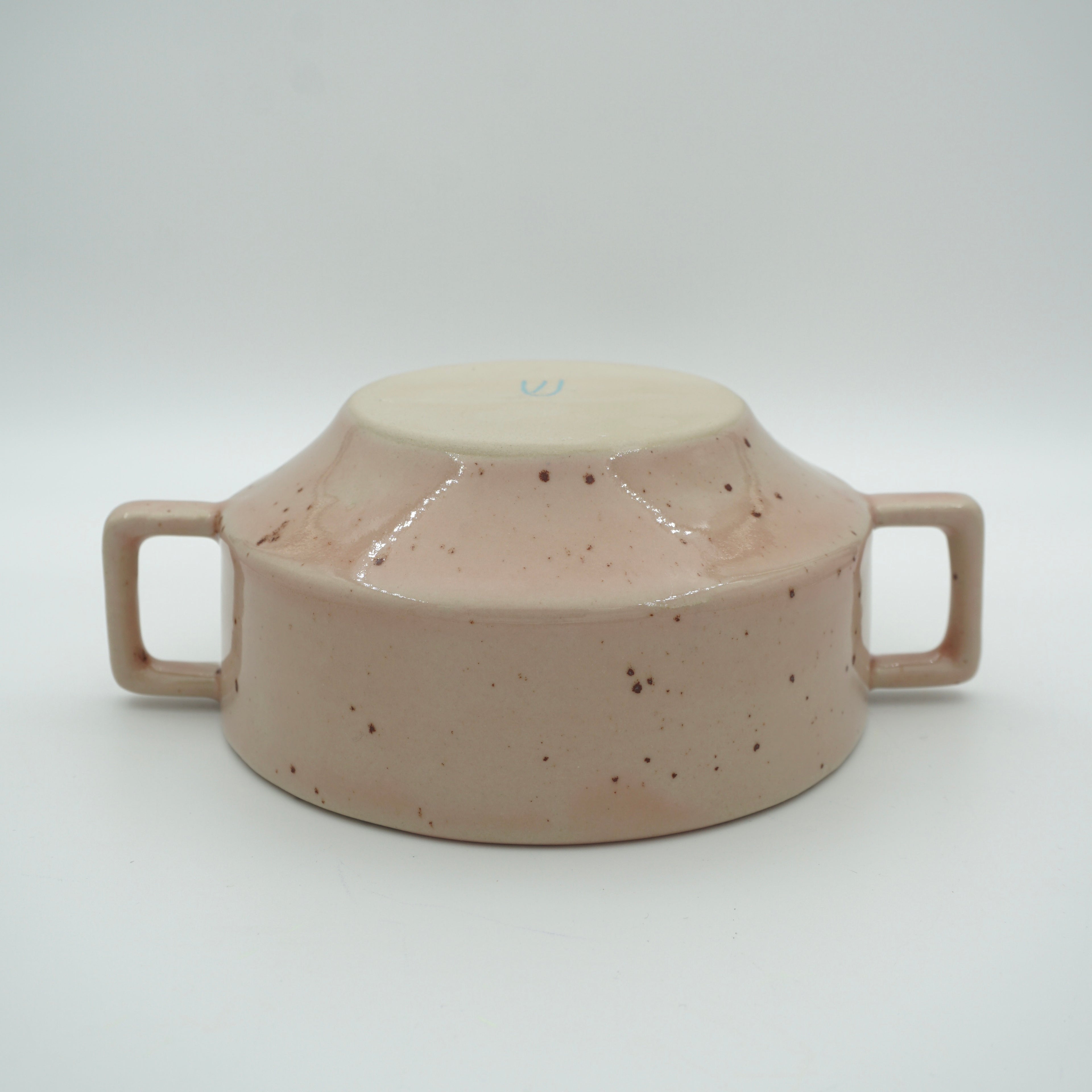 Suppenschüssel mit Griffen