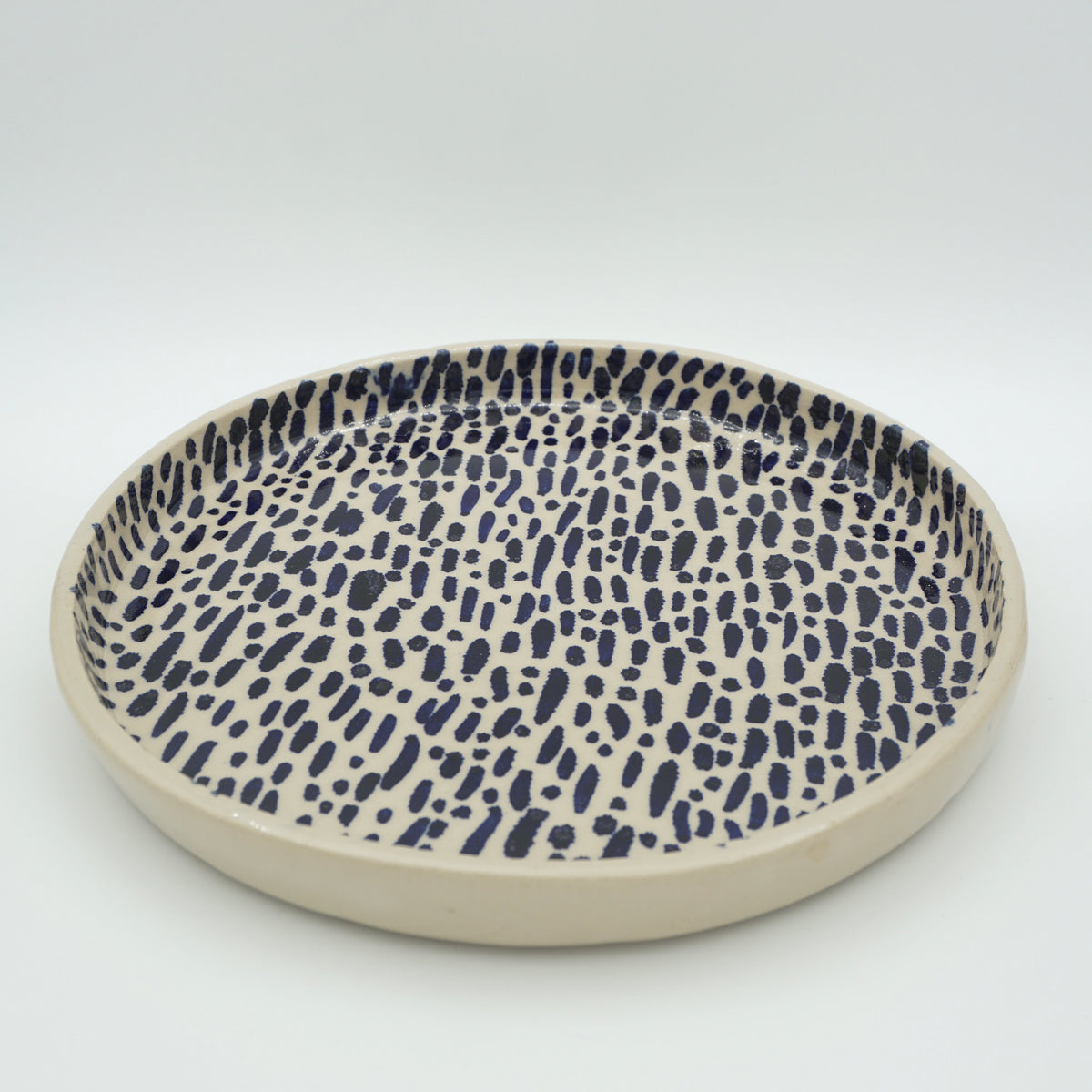 Teller Kurze Striche 18 cm