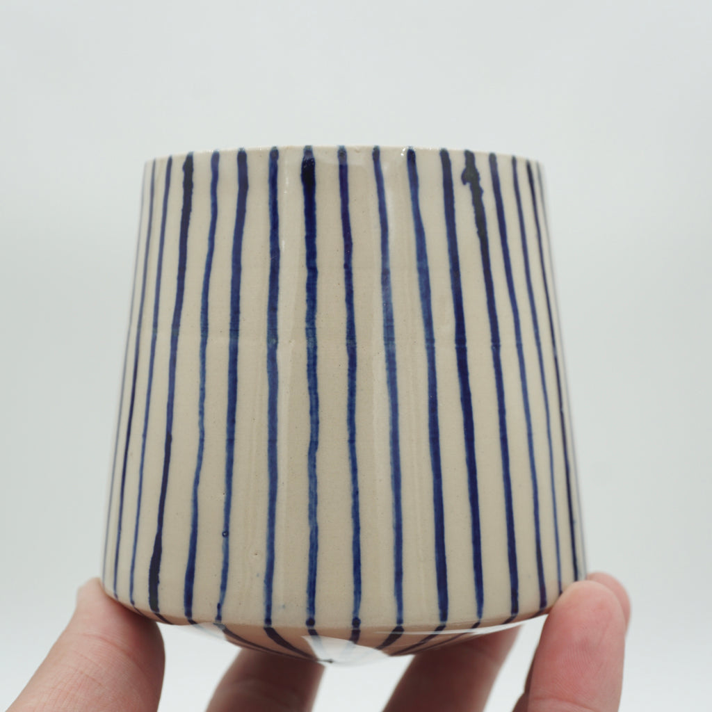 Schaukelvase Blaue Streifen