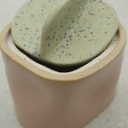 Dose mit Deckel und Löffel