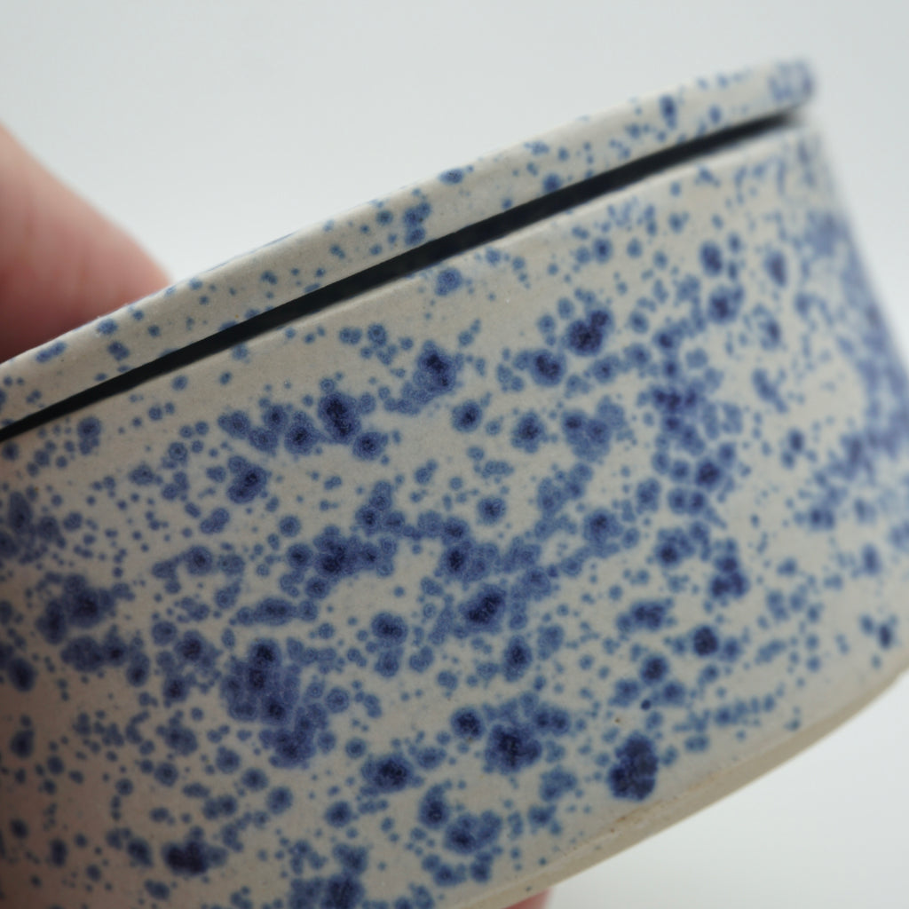 Butterdose "Butta" Sprenkel-Blau