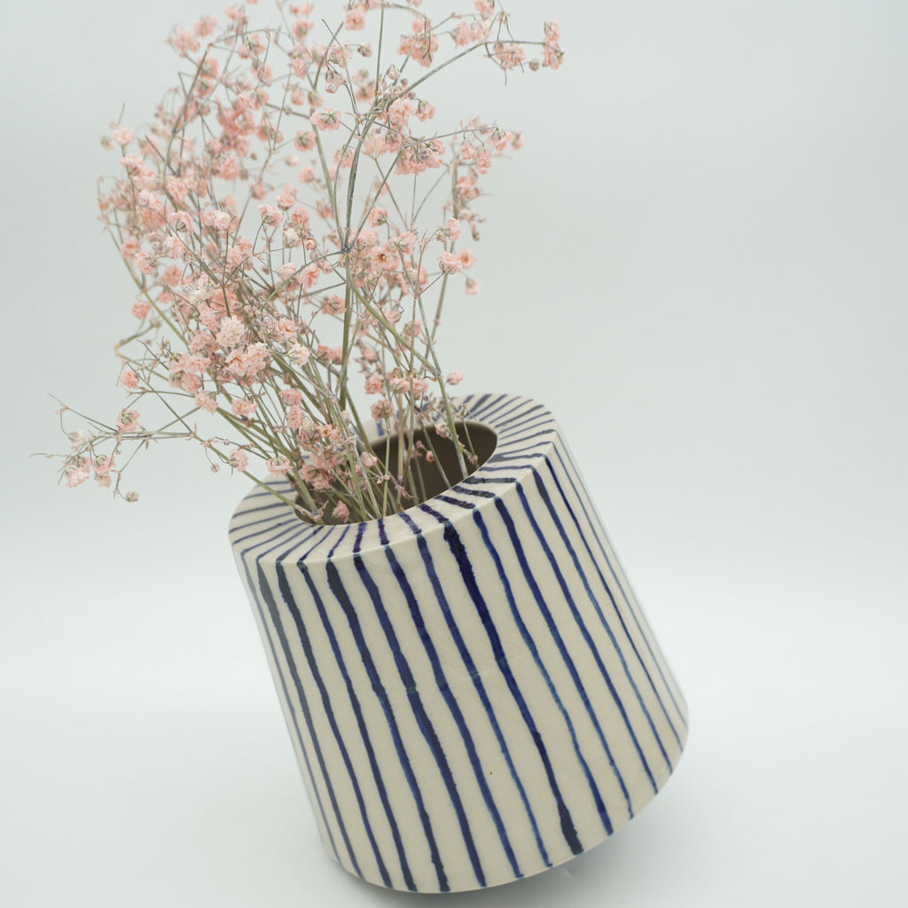 Schaukelvase Blaue Streifen