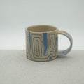 Kleine Tasse mit Henkel